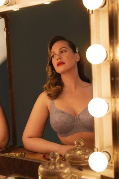 Rosa Faia Abby Rosa Faia Abby